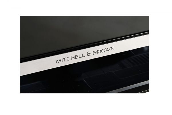 Mitchell & Brown 32