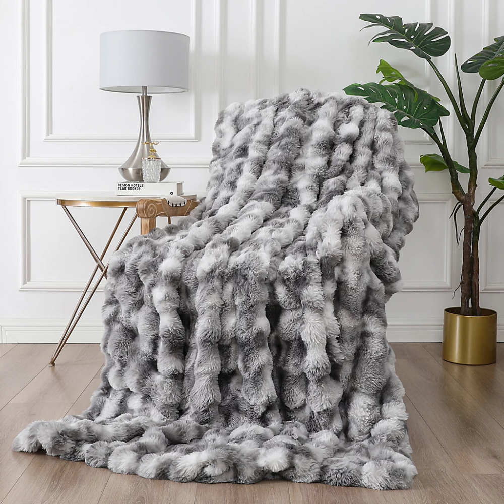Rapport Nordic Faux Fur Blanket 150X200 Silver