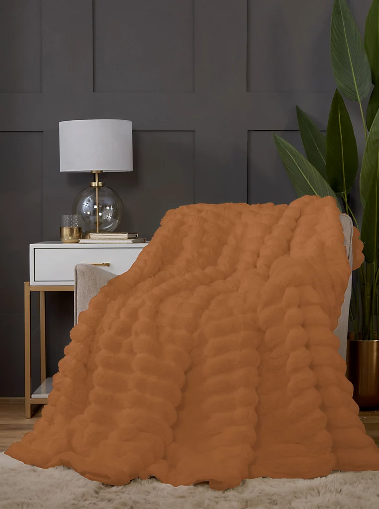 Rapport Rabbit Fur Throw 150X200Cm Burnt Orange