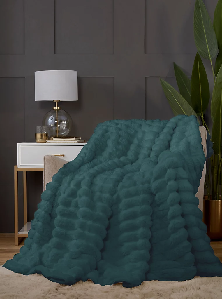 Rapport Rabbit Fur Throw 150X200Cm Racing Green